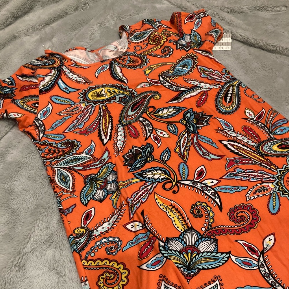 Bobbie Brooks orange paisley short sleeve dress